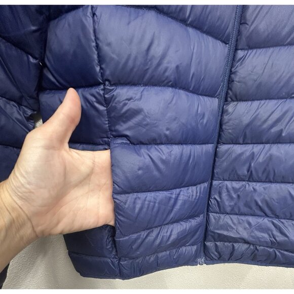 Eddie Bauer CirrusLite Down Filled Puffer Jacket Boys XL 14-16 Blue Pockets - Picture 4 of 8